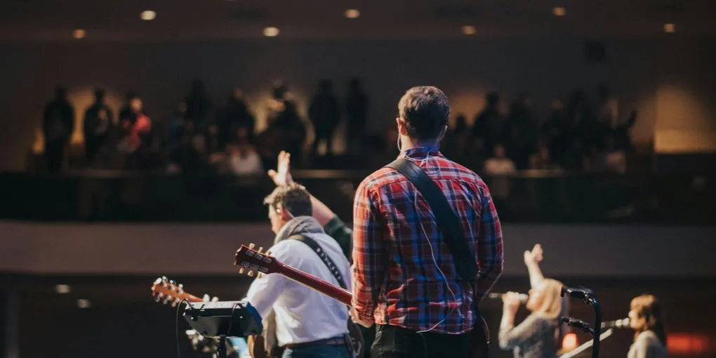 How to Lead Worship for the First Time: What Nobody Tells You